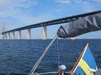 Här har vi passerat under Öresundsbron som öppnade 1 juli 2000.