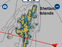 På min iPnone har jag Navionics sjökort och här ser vi att vi närmar oss Shetland.