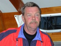 020505 25  Roy planerar seglingen till Skagen eller Fraserburg