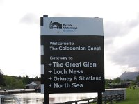 I Corpach börjar Caledonian Canal